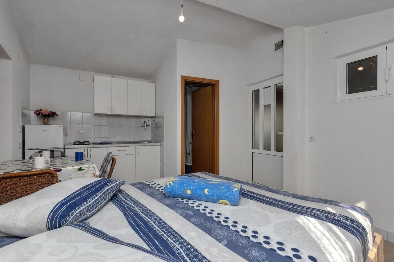 Nikola Apartment Bogomolje